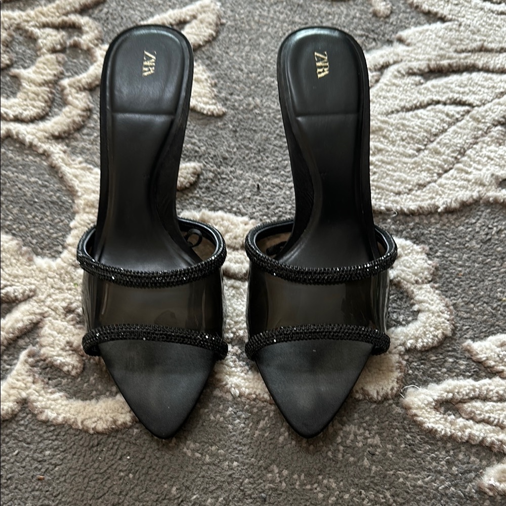 Zara Black Mules Versatile Leather Footwear